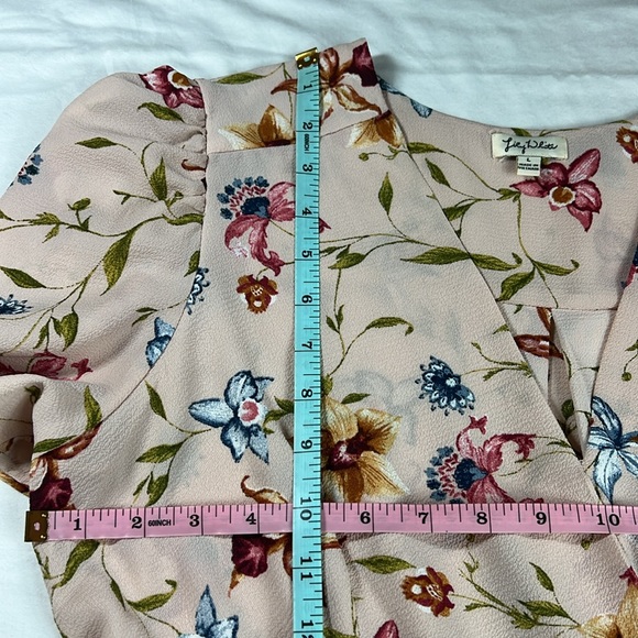 Lily White L Pink Floral Blouse - Picture 11 of 13
